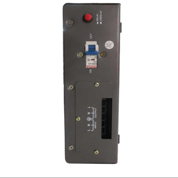 REGULATEUR DE TENSION MURAL AUTOMATIQUE SMART TECNOLOGIE SLIM AVR-5000 SMART TECHNOLOGY