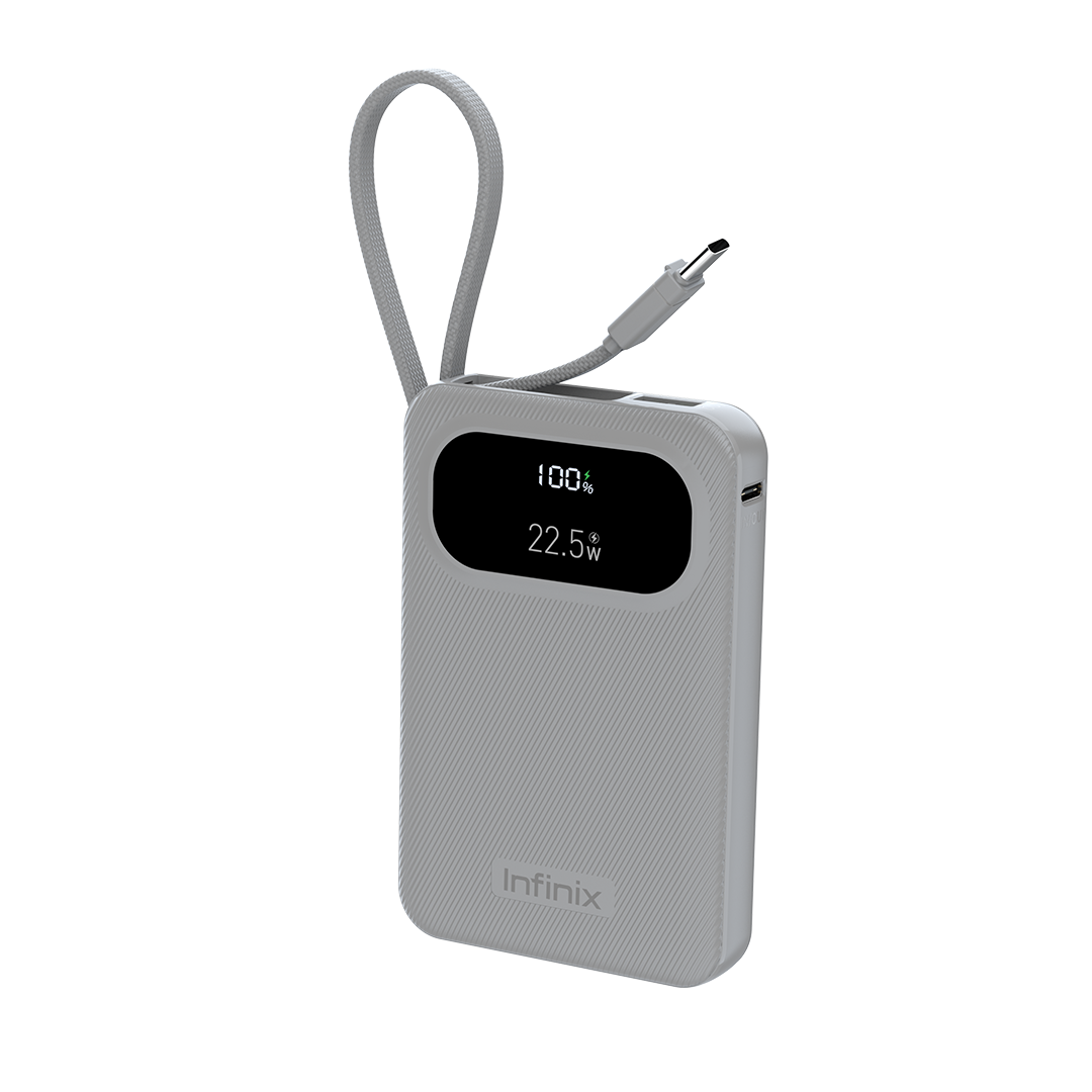 Batterie Infinix XP10 Pro grise inclinée, port de sortie latéral et boucle du câble visibles