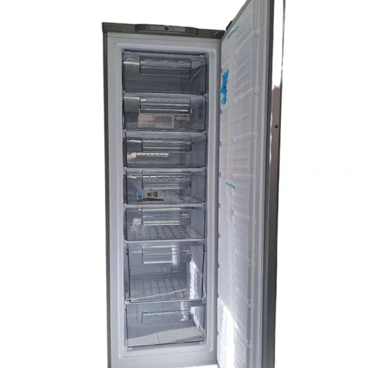 Congélateur vertical une porte réversible avec écran de contrôle Hisense 7 casiers 212 L RS-32DC4SA