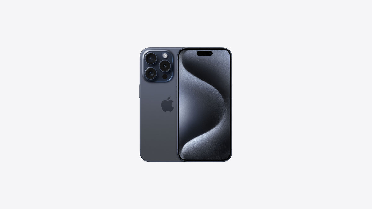 iPhone 15 Pro titane bleu nuit, dos mat et écran 6,1 pouces allumé