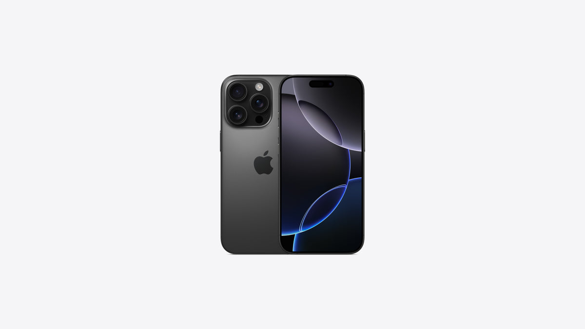 iPhone 16 Pro coloris titane noir, châssis en titane sombre, bloc à trois objectifs et écran 6,3 pouces allumé